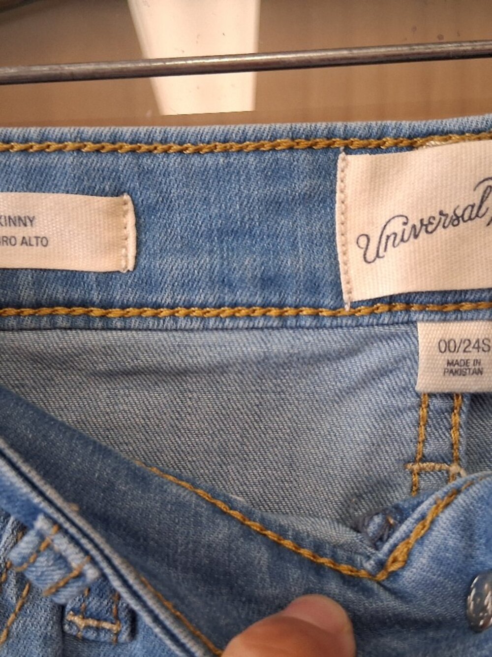 NWOT Universal Thread skinny size 00 jeggings